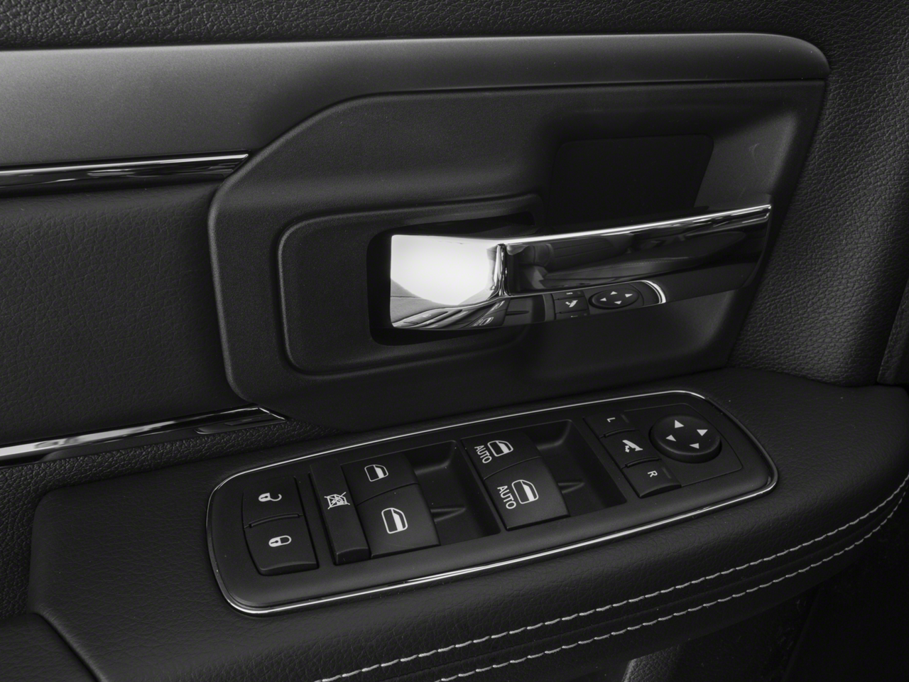 2016 RAM RAM SLT