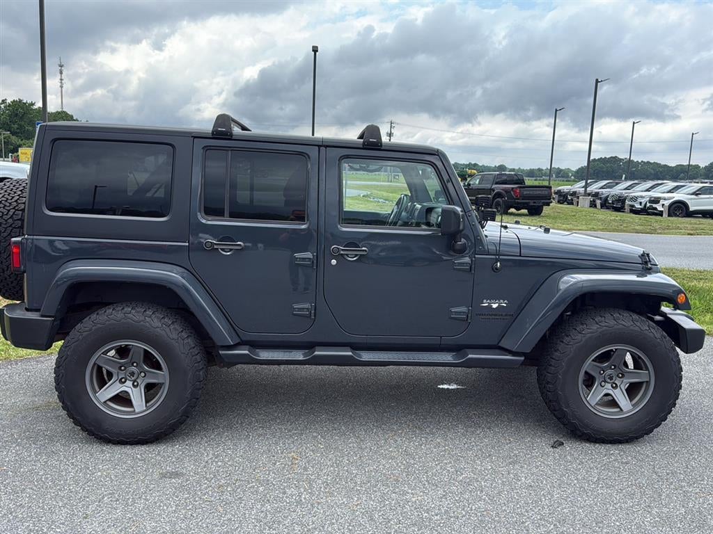2016 Jeep Wrangler Unlimited Sahara