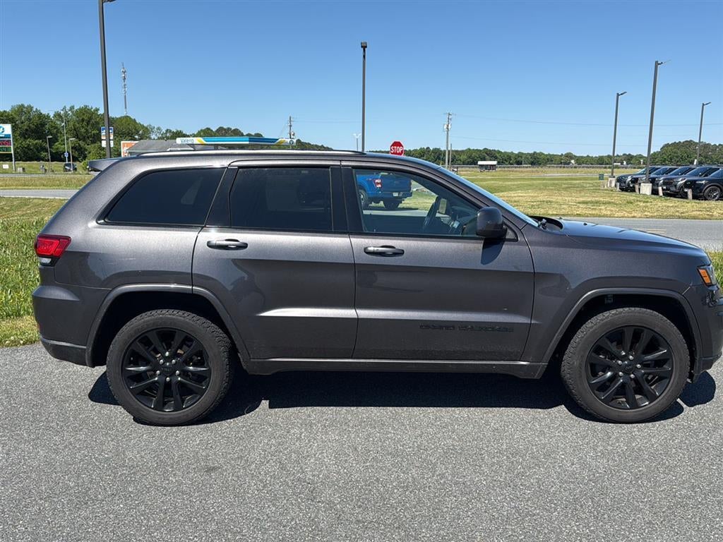 2020 Jeep Grand Cherokee Altitude