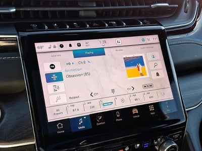 2022 Jeep Grand Cherokee L Overland