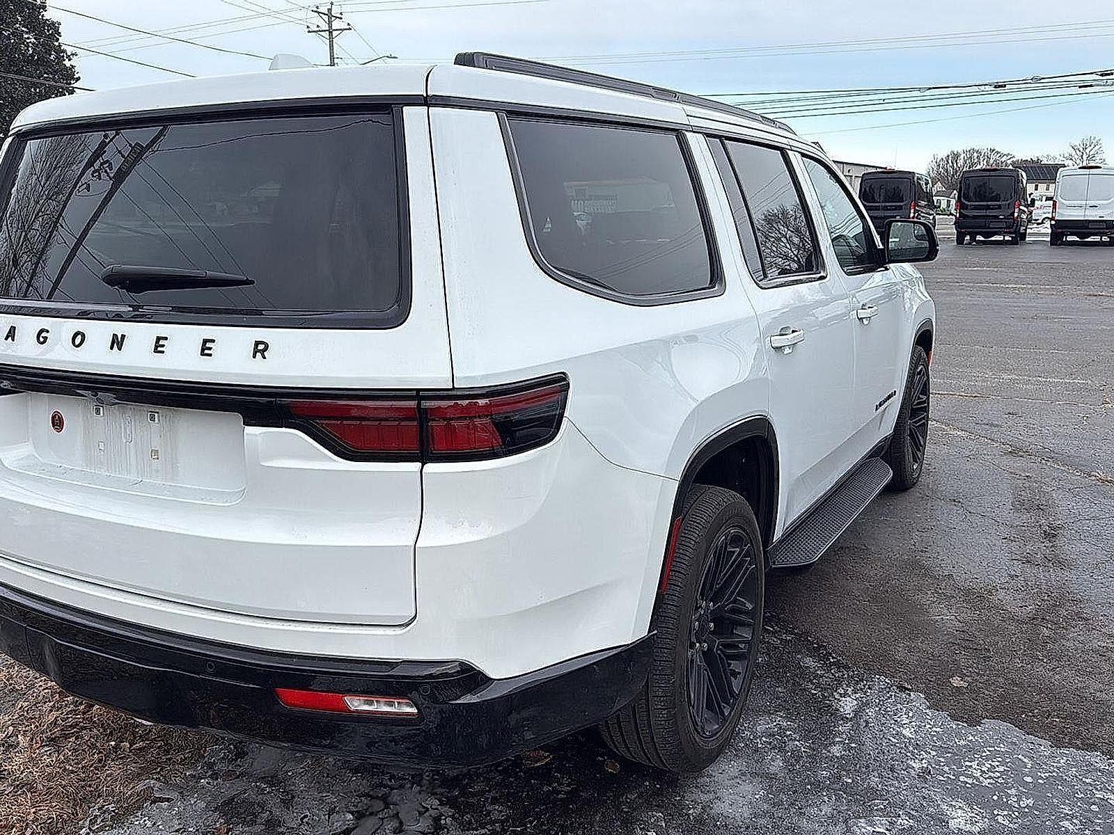 2023 Jeep Wagoneer Series II Carbide