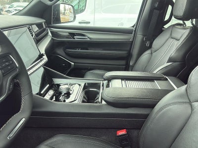 2023 Jeep Wagoneer Series II Carbide