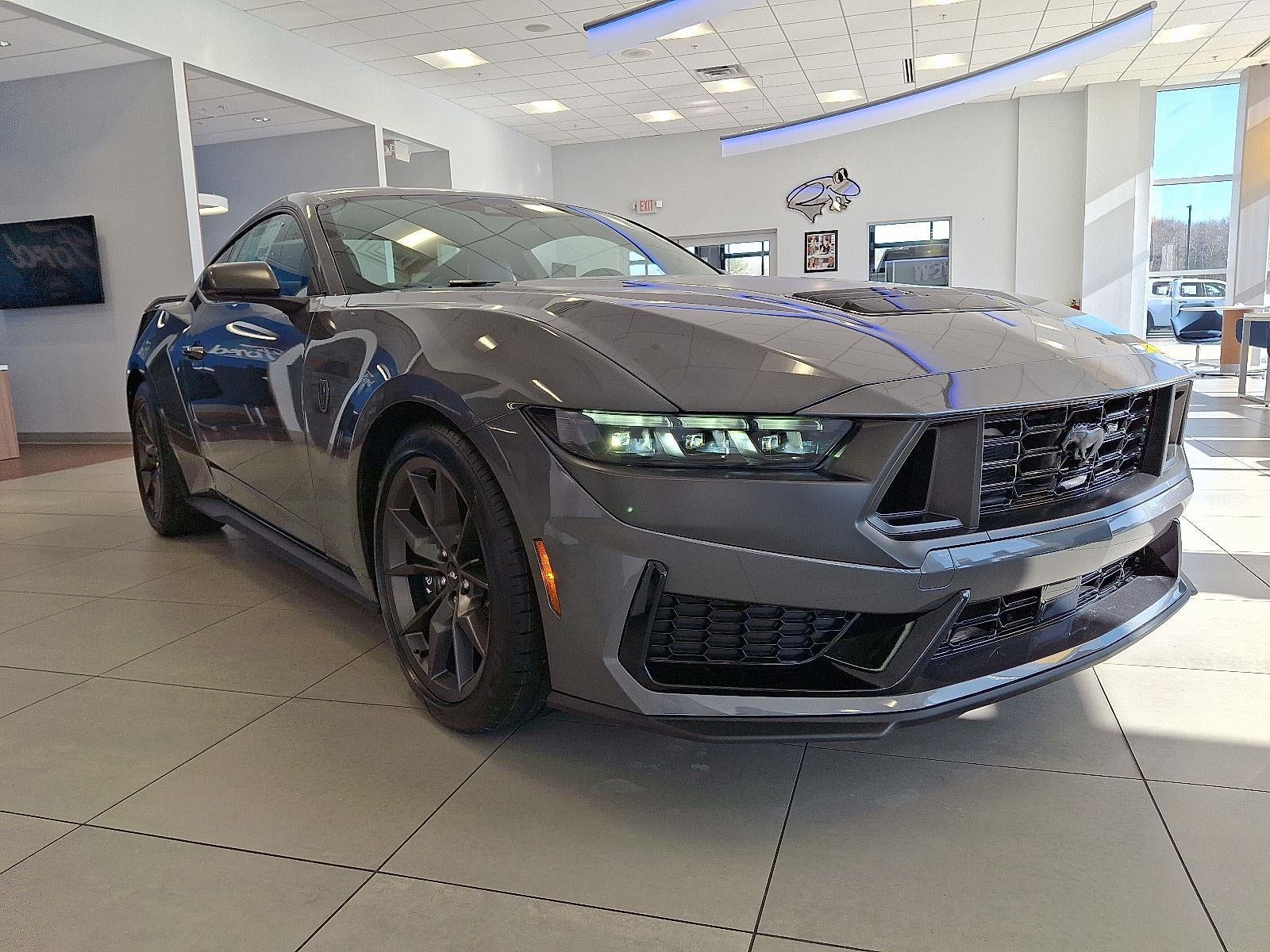 2026 Ford Mustang Dark Horse