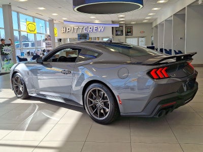 2026 Ford Mustang Dark Horse