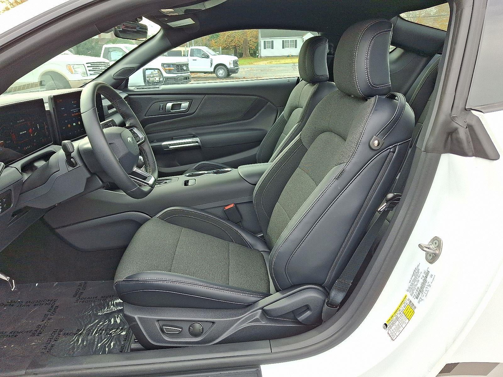 2025 Ford Mustang EcoBoost