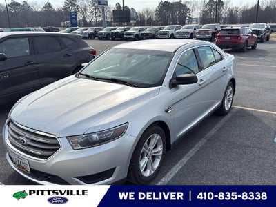 2016 Ford Taurus SE