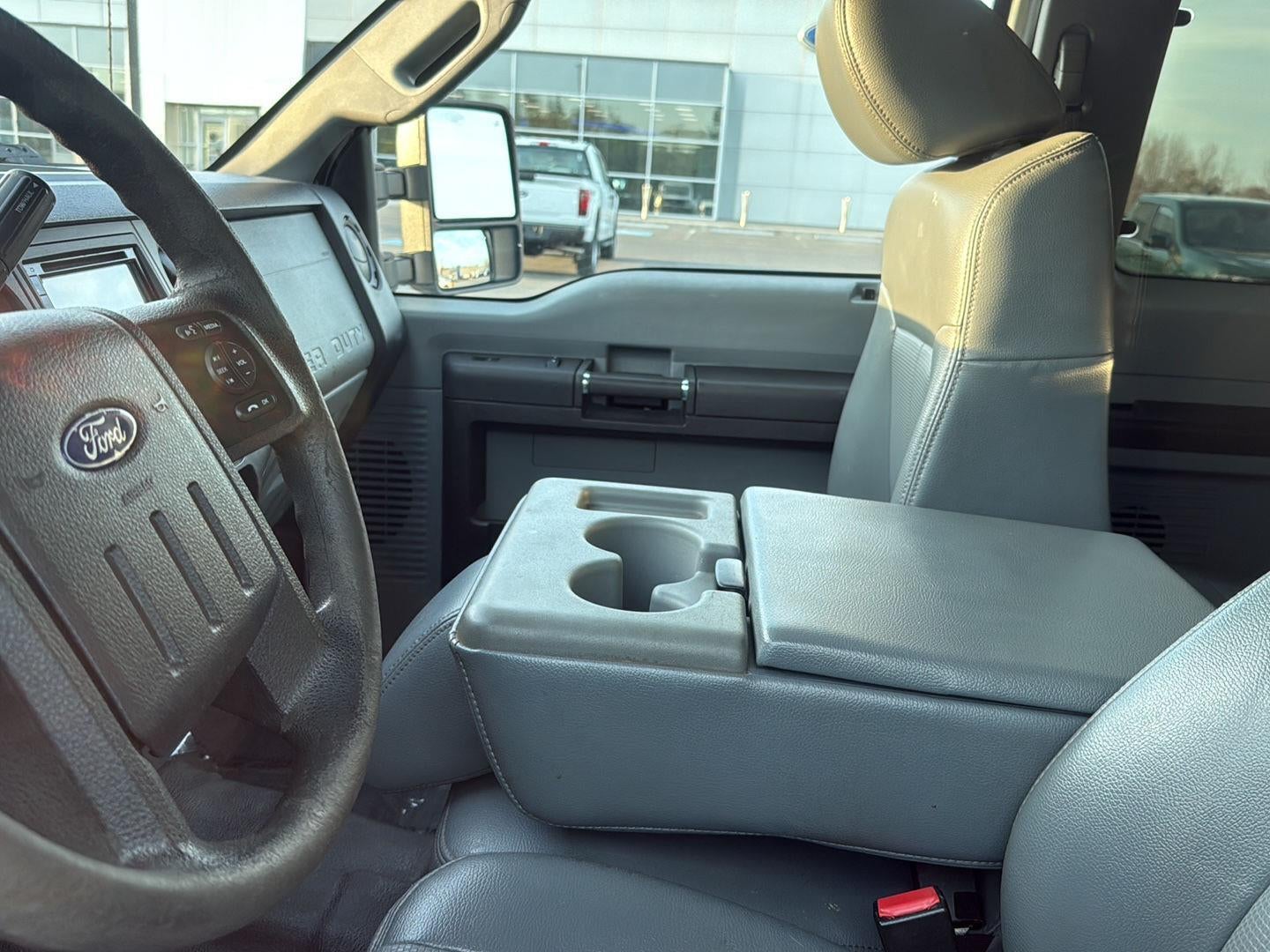 2016 Ford Super Duty F-550 DRW XL