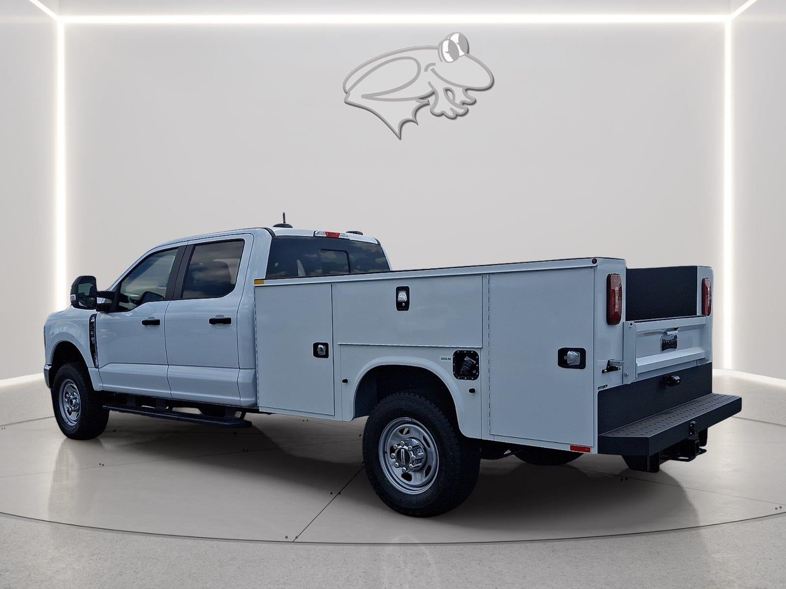 2026 Ford Super Duty F-350 SRW XL