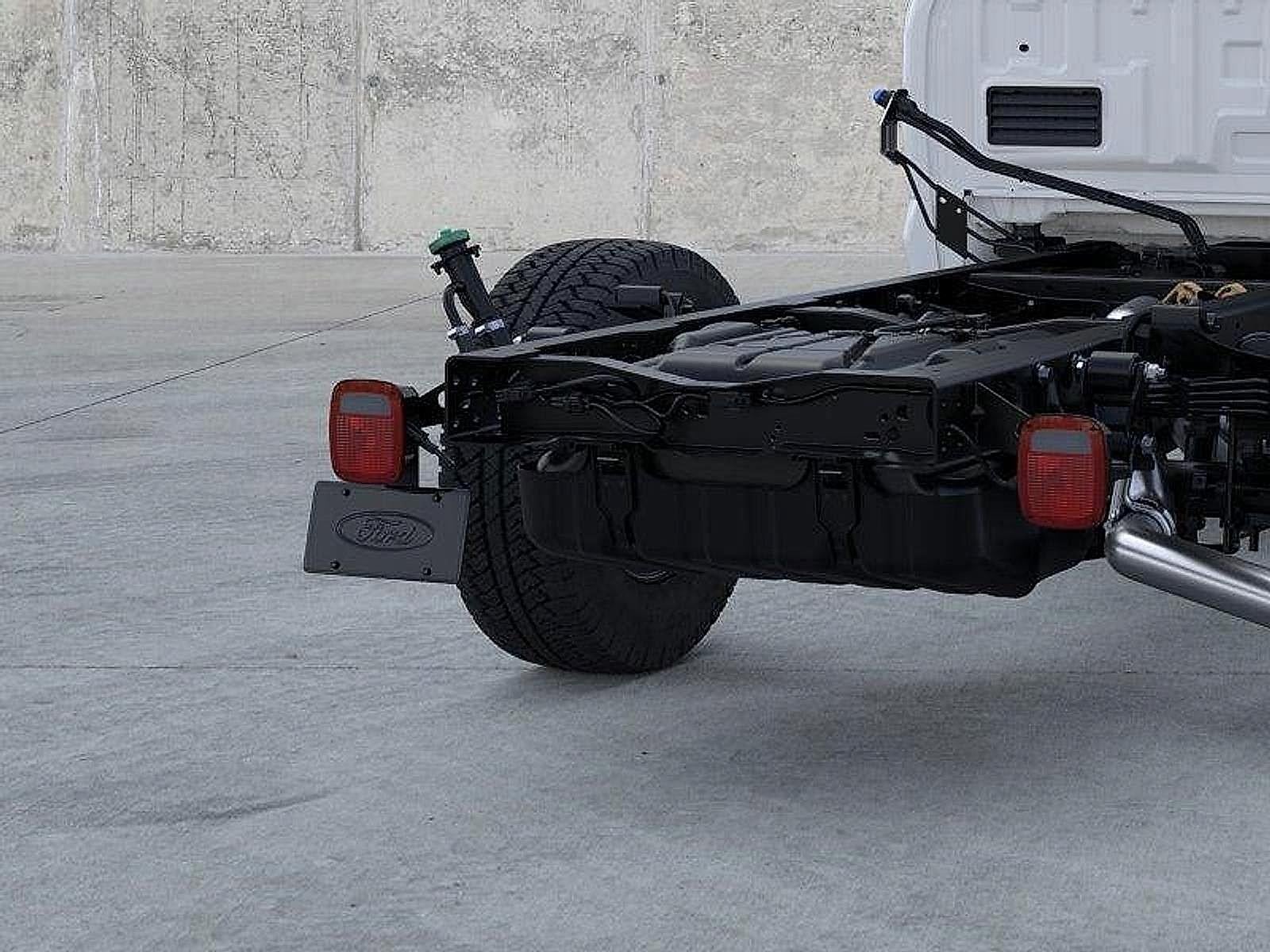 2026 Ford Super Duty F-350 SRW XL