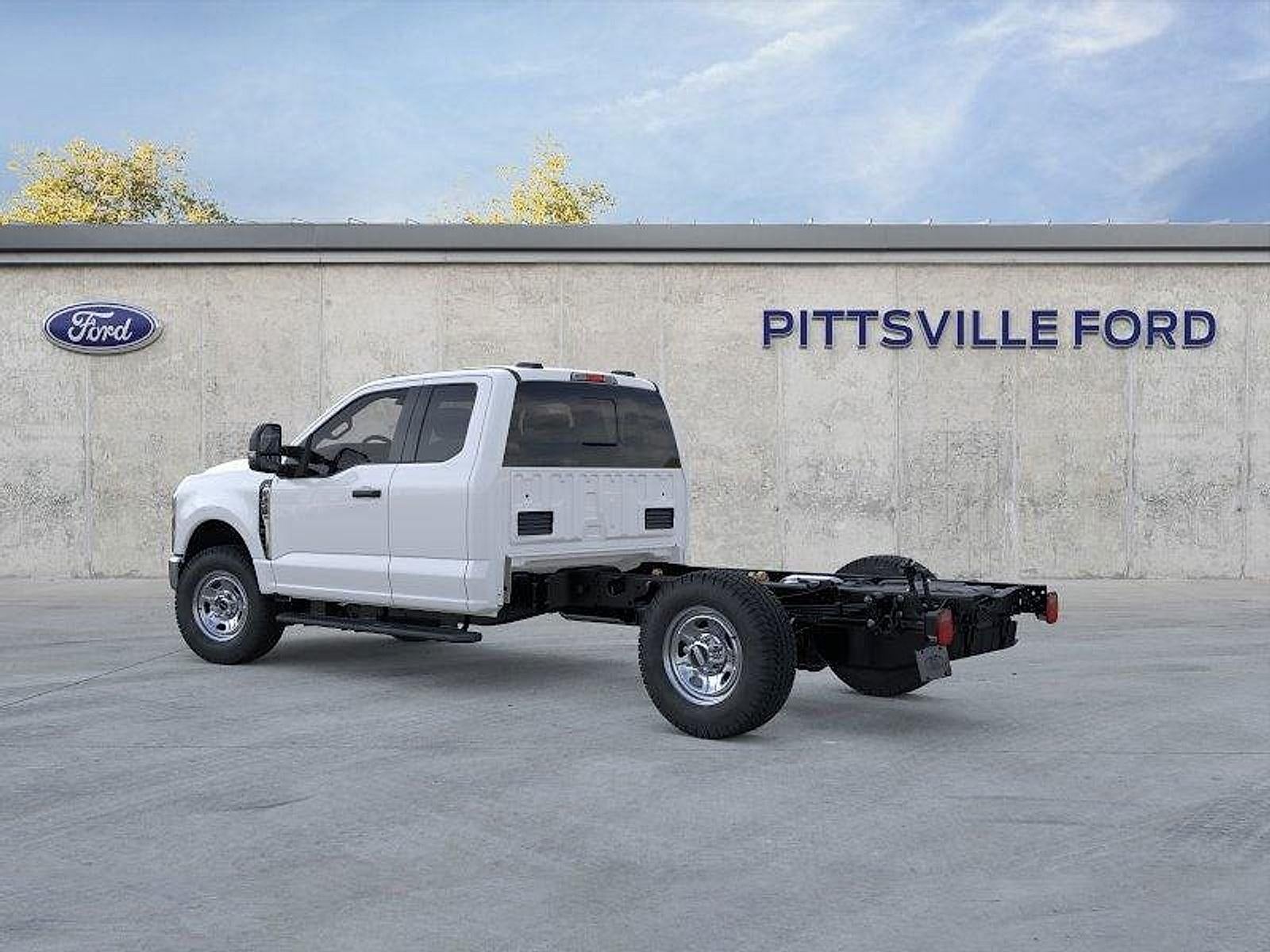 2026 Ford Super Duty F-350 SRW XL
