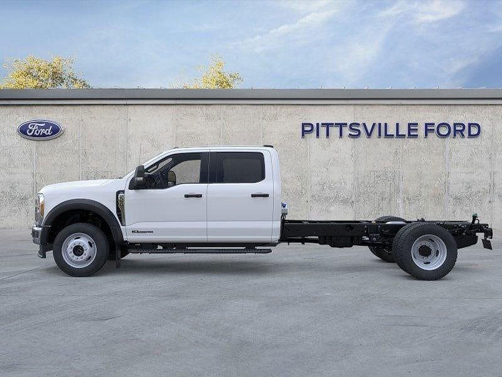 2026 Ford Super Duty F-550 DRW XL