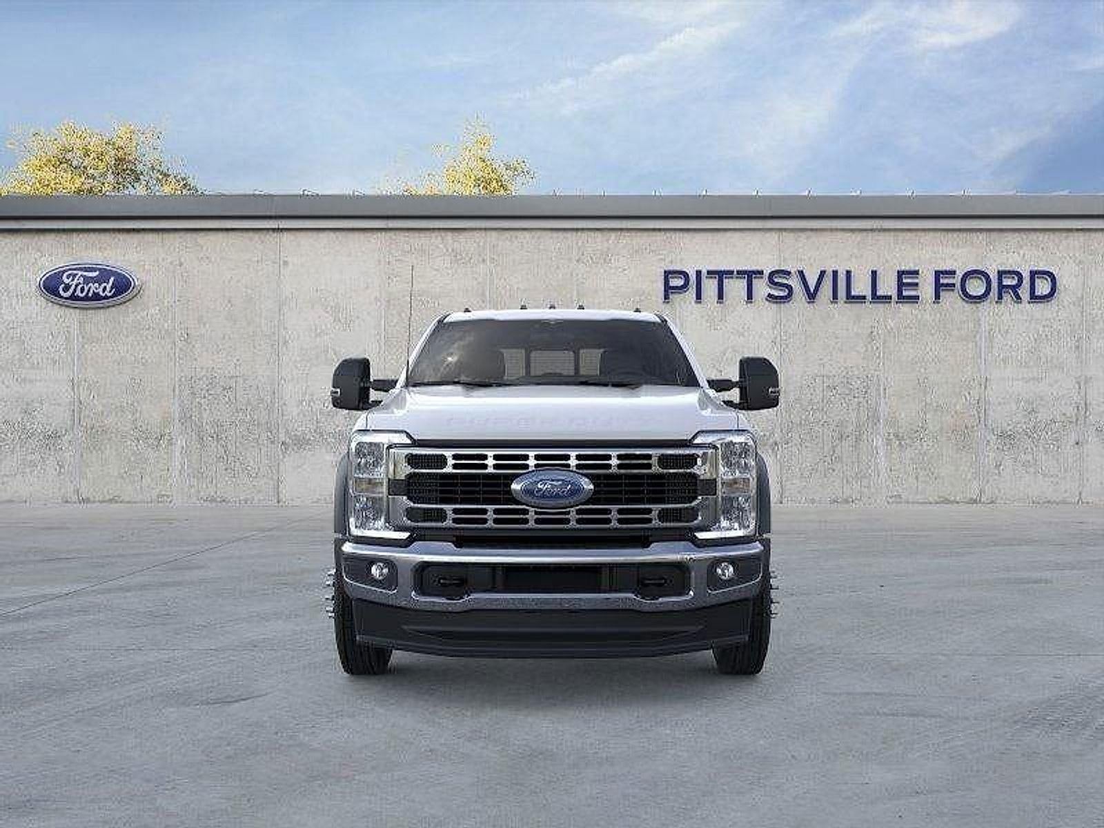 2026 Ford Super Duty F-550 DRW XL