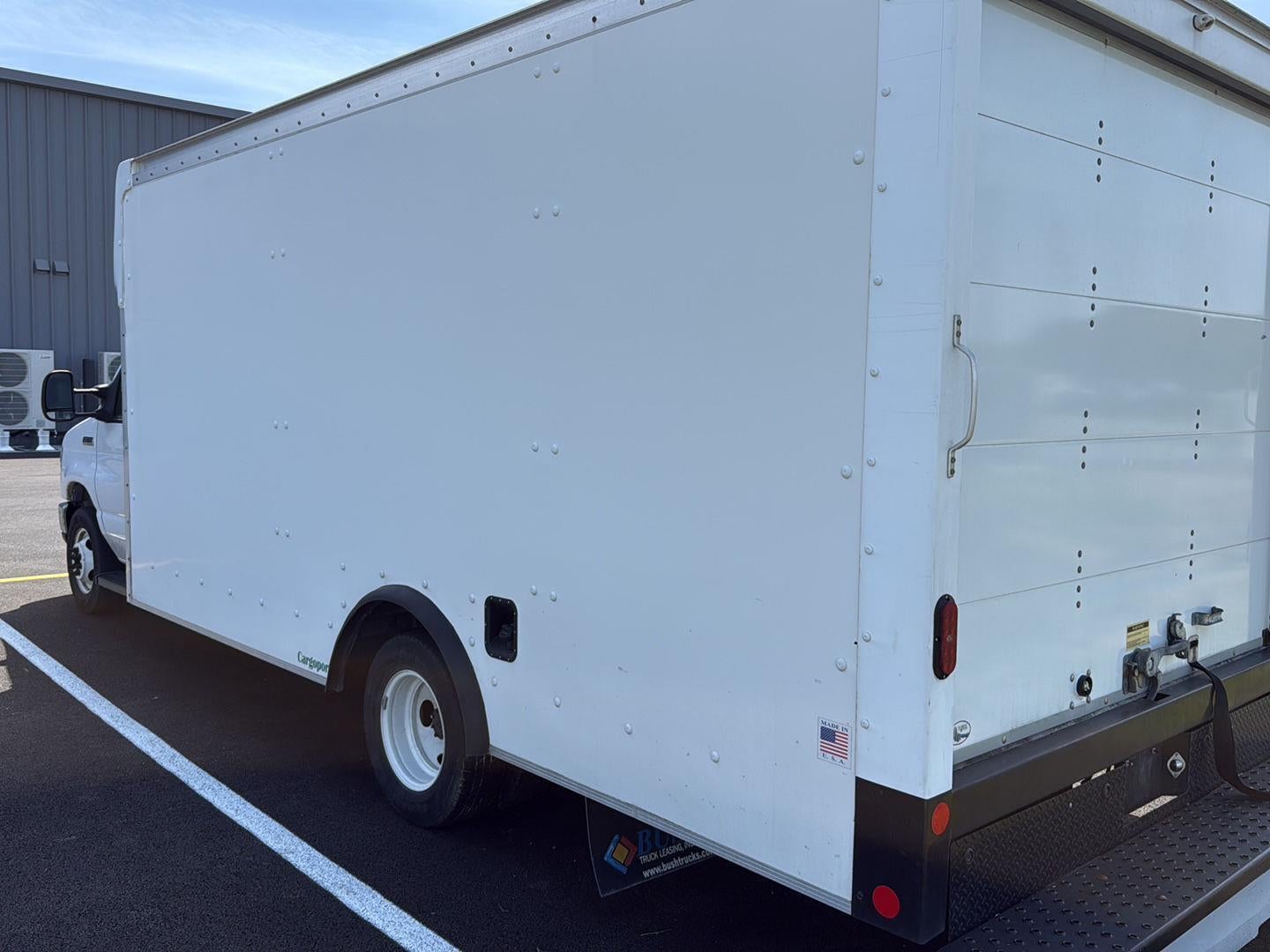 2022 Ford E-Series Cutaway CUTWY