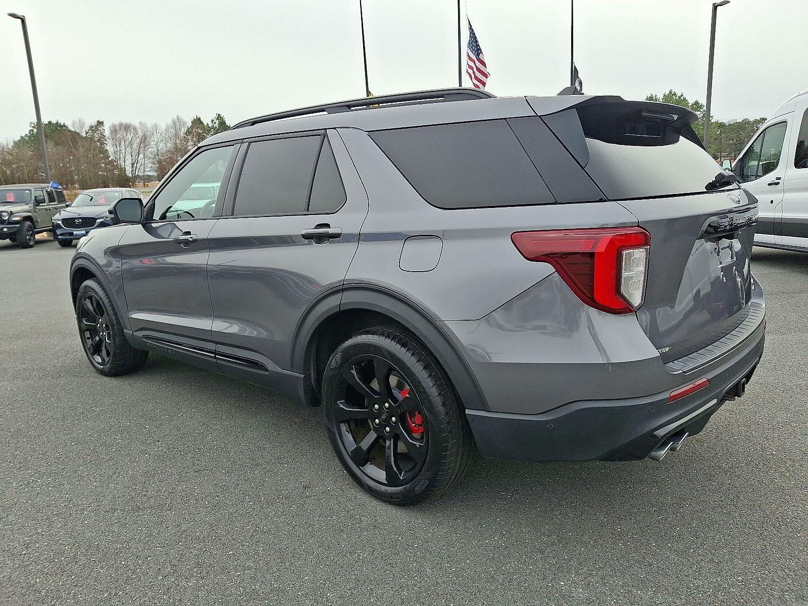 2022 Ford Explorer ST