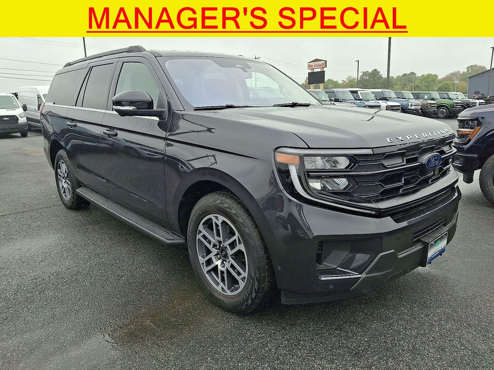 2025 Ford Expedition Max Active