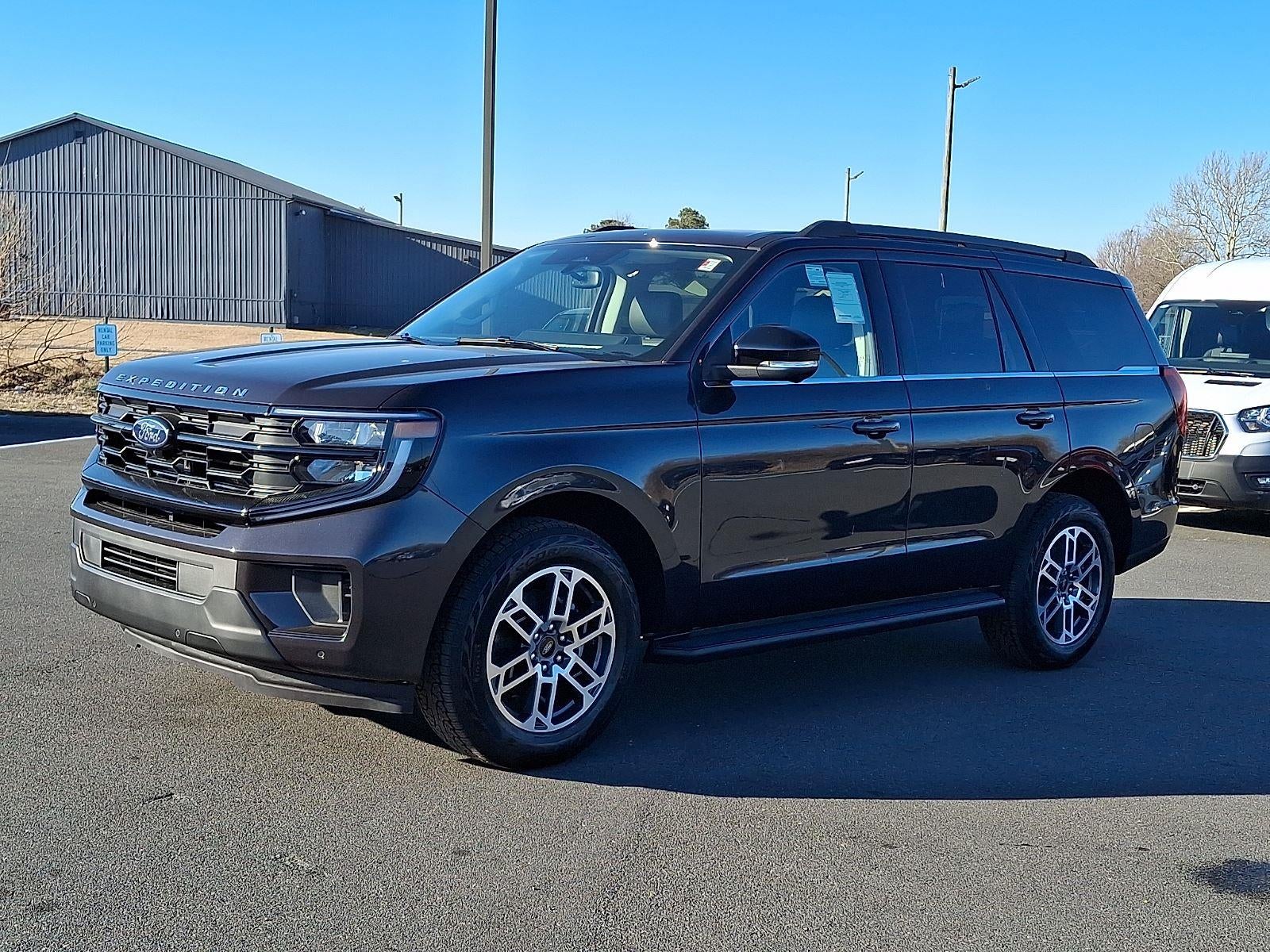 2026 Ford Expedition Active
