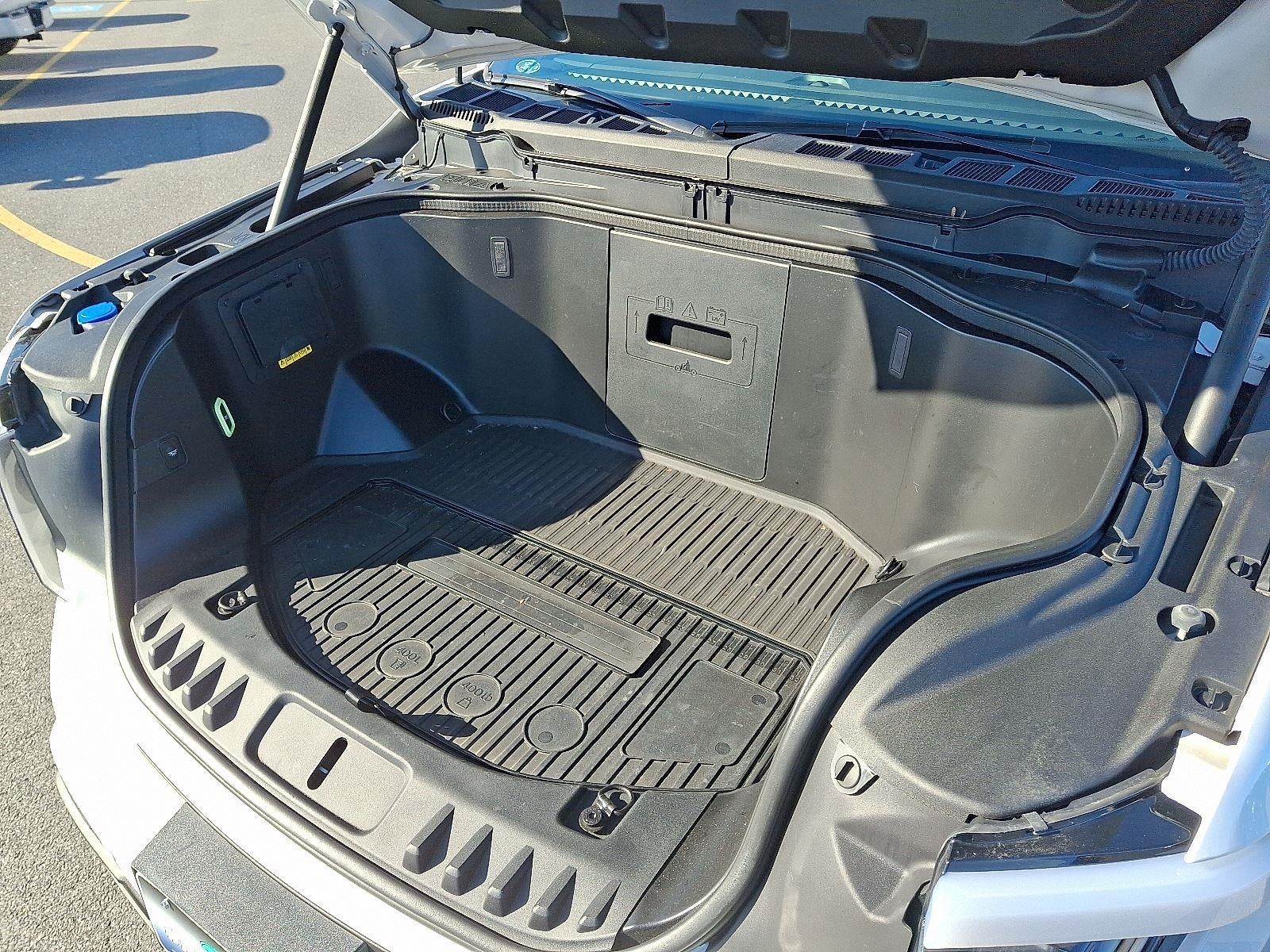 2022 Ford F-150 Lightning XLT