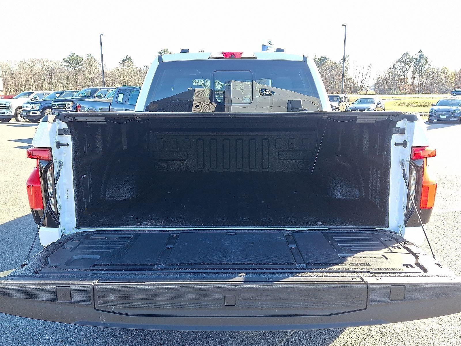 2022 Ford F-150 Lightning XLT