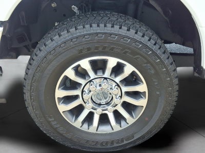 2022 Ford Super Duty F-350 Lariat