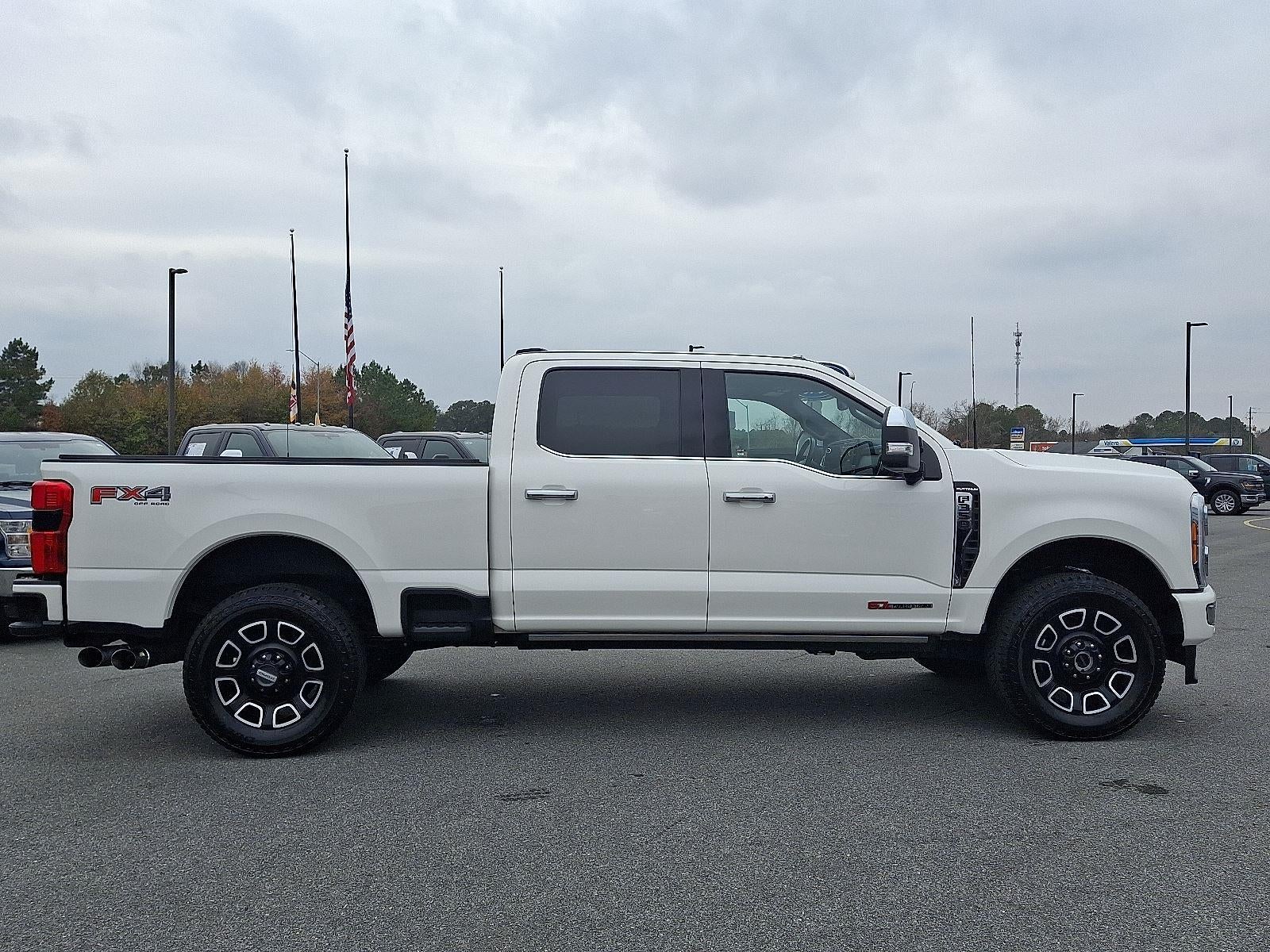 2023 Ford F-350 Super Duty Platinum