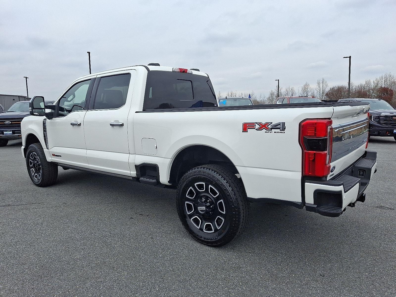 2023 Ford F-350 Super Duty Platinum