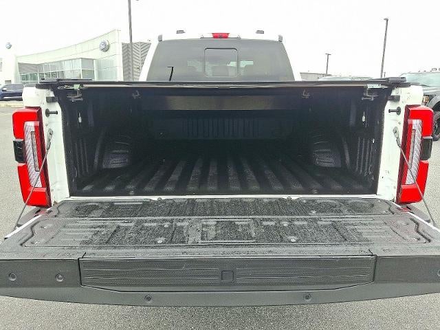 2023 Ford F-350 Super Duty Platinum