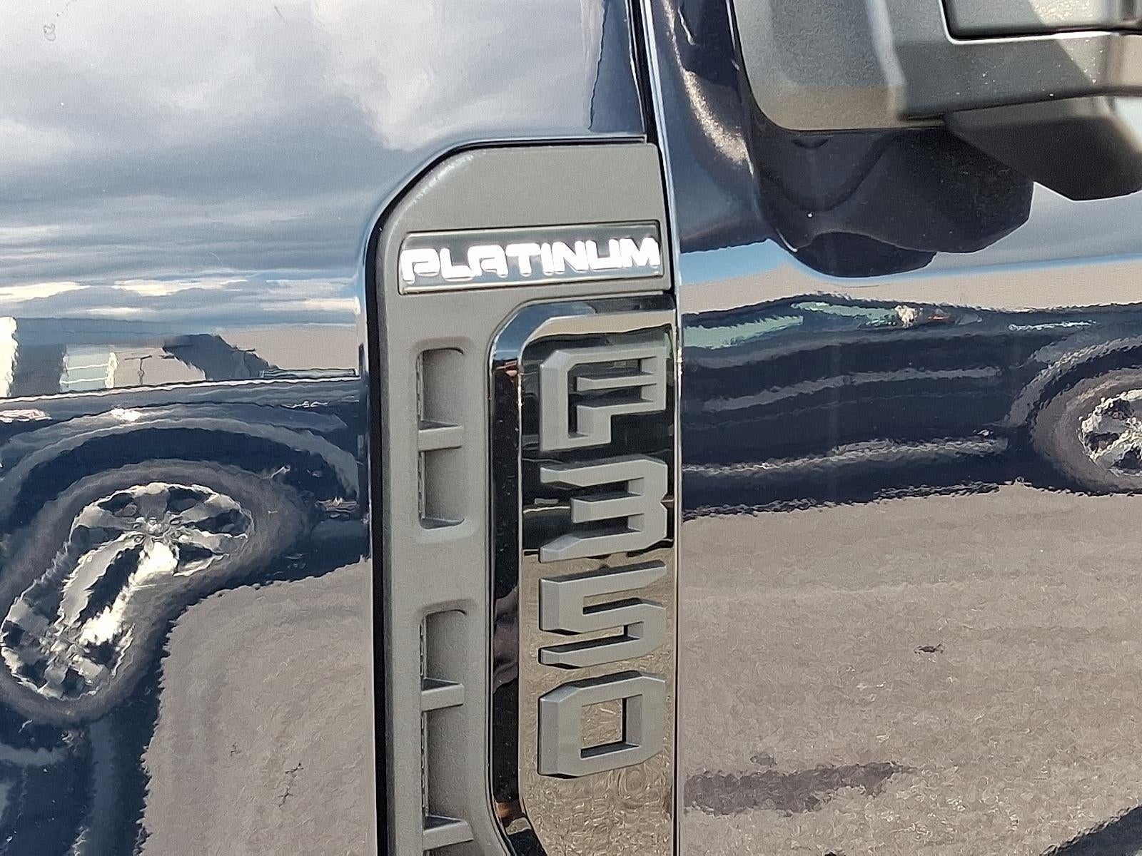 2025 Ford Super Duty F-350 Platinum