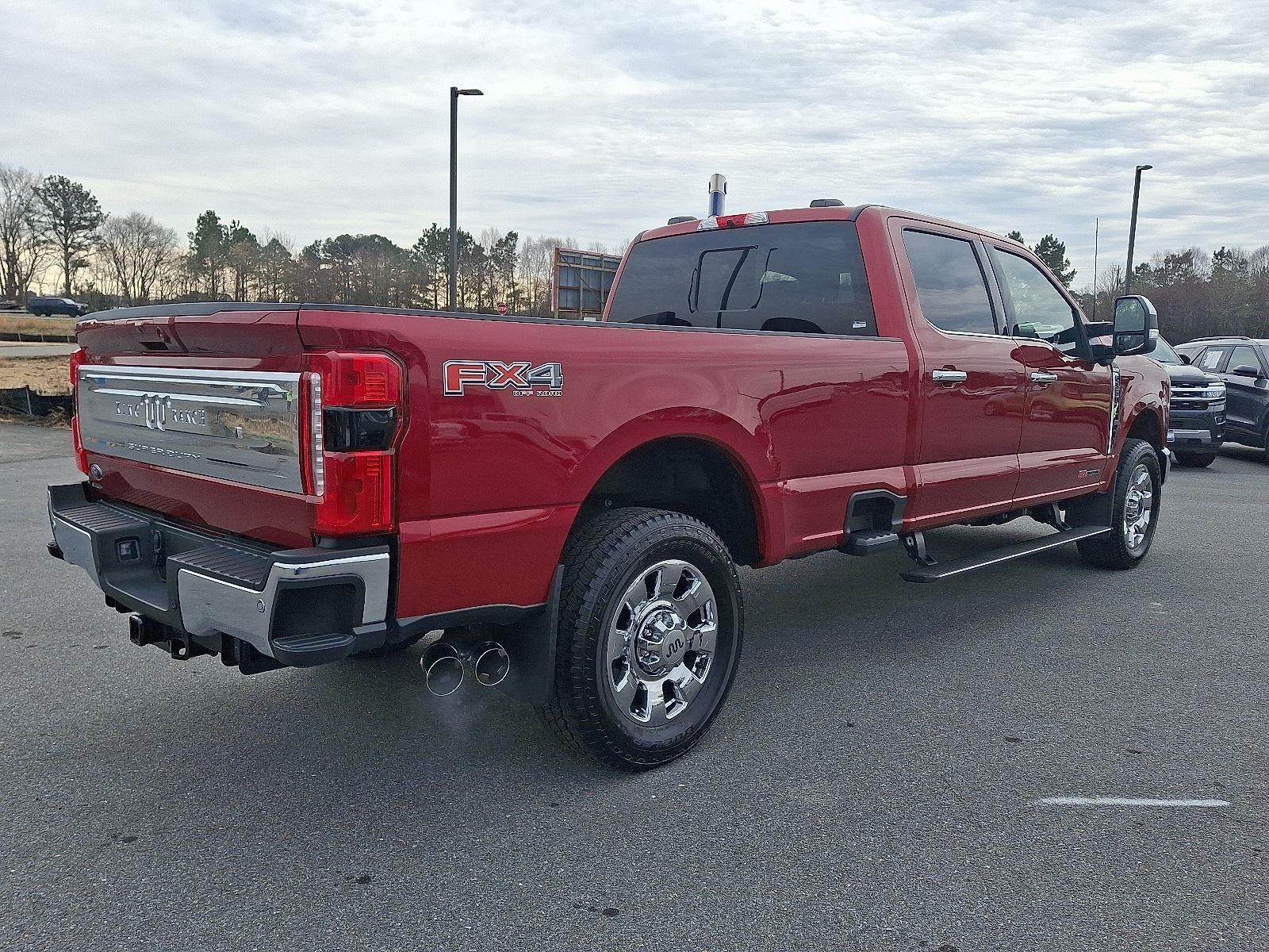 2025 Ford Super Duty F-350 King Ranch