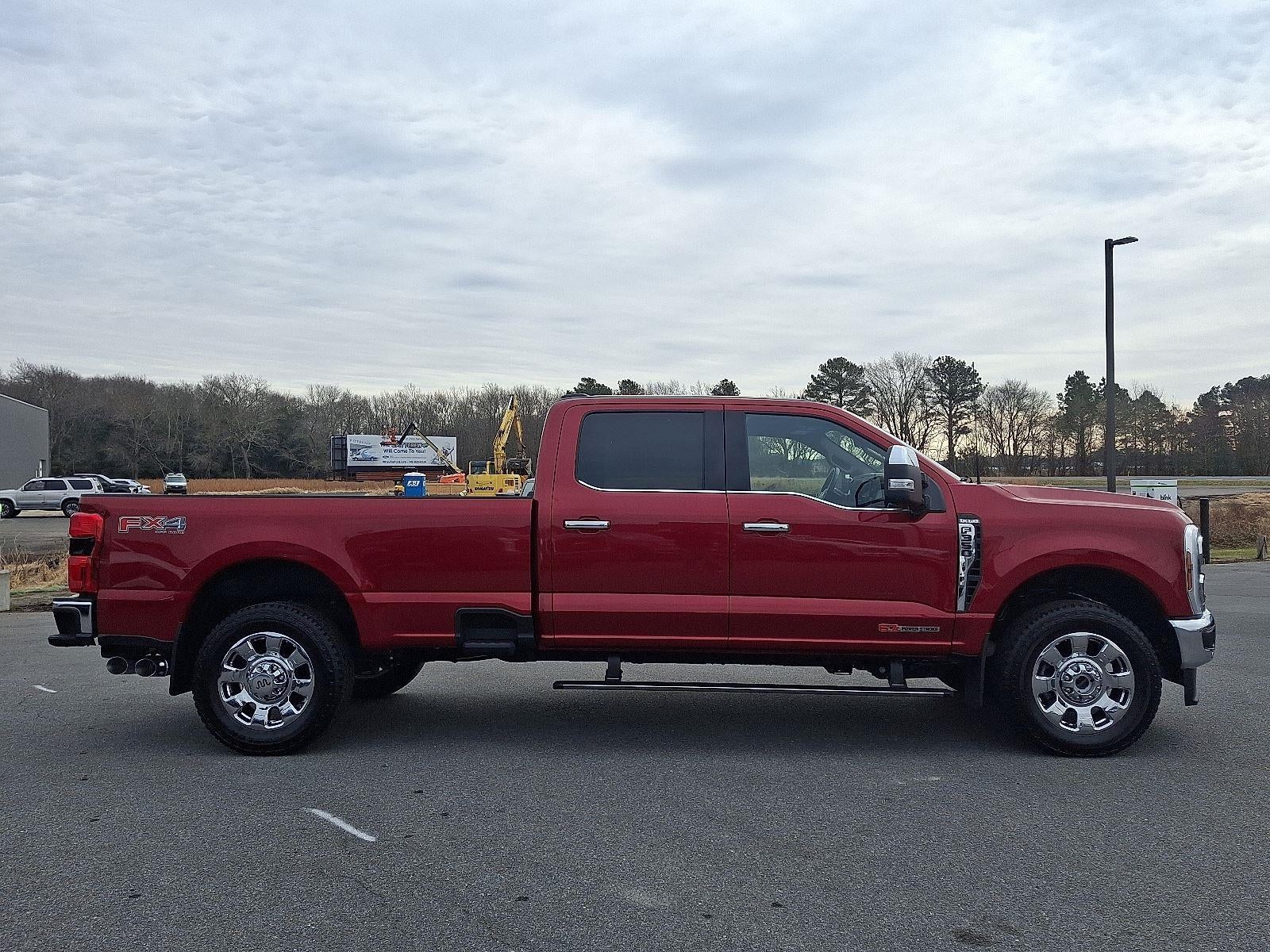 2025 Ford Super Duty F-350 King Ranch