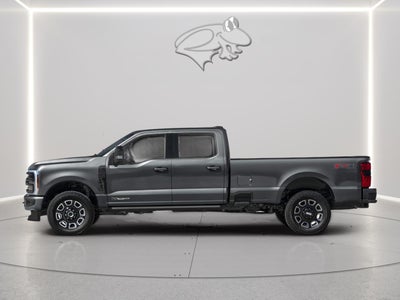 2026 Ford Super Duty F-350 Platinum