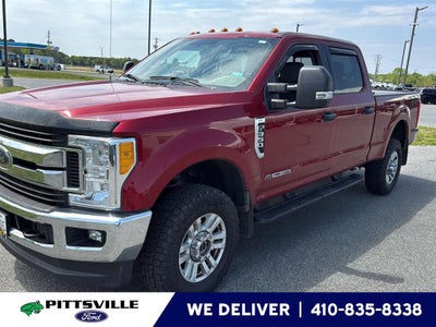 2017 Ford Super Duty F-350 SRW XLT