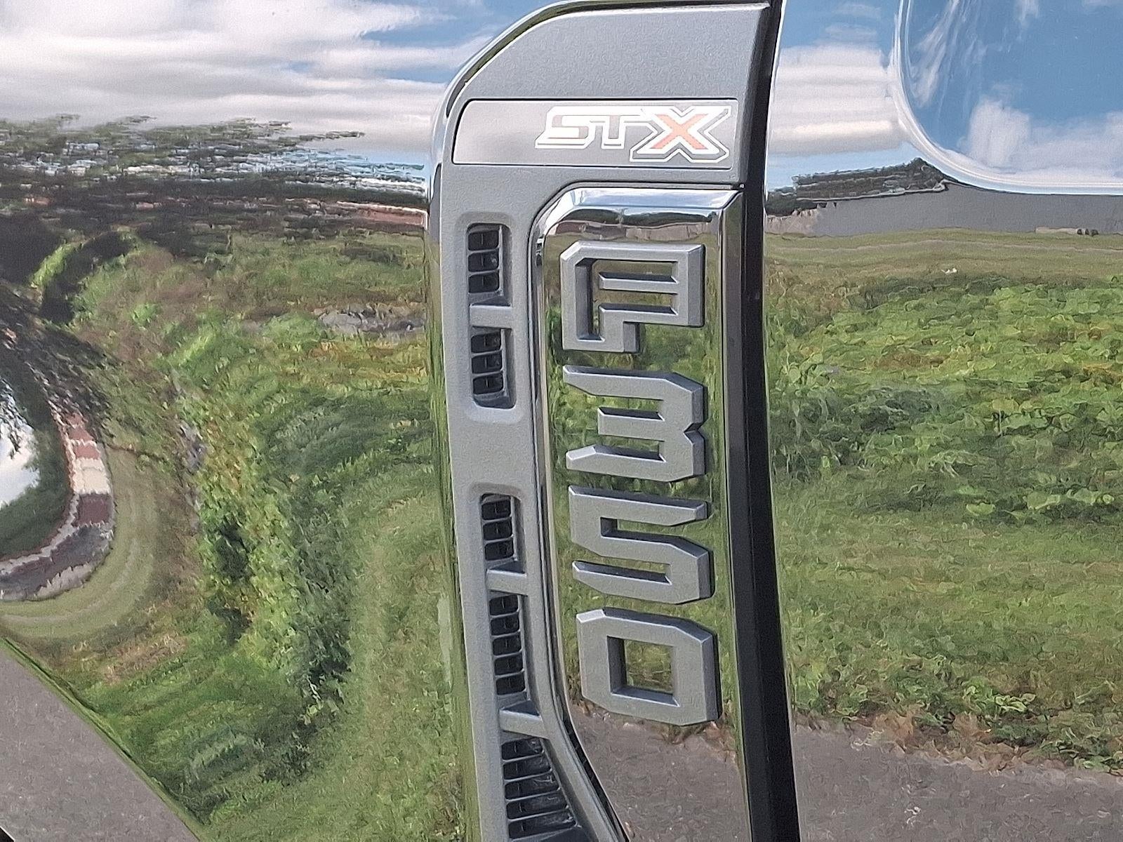 2026 Ford Super Duty F-350 XLT