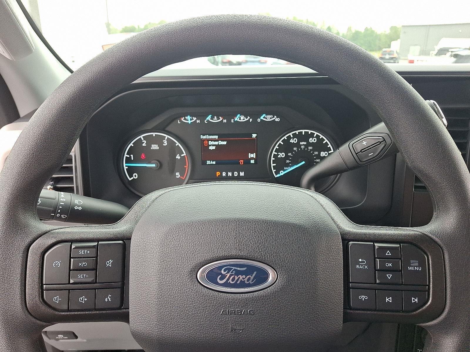 2026 Ford Super Duty F-350 XLT