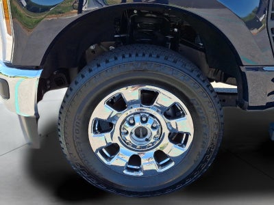 2025 Ford Super Duty F-350 Lariat
