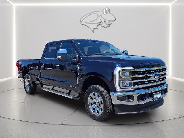 2025 Ford Super Duty F-350 Lariat