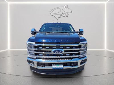 2025 Ford Super Duty F-350 Lariat