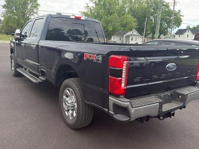 2025 Ford Super Duty F-350 Lariat