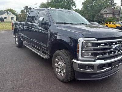 2025 Ford Super Duty F-350 Lariat