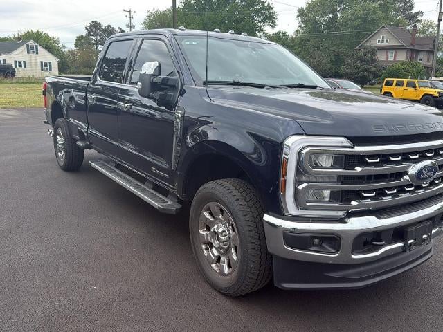 2025 Ford Super Duty F-350 Lariat