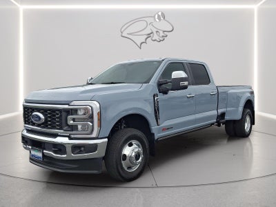 2025 Ford Super Duty F-350 DRW Lariat
