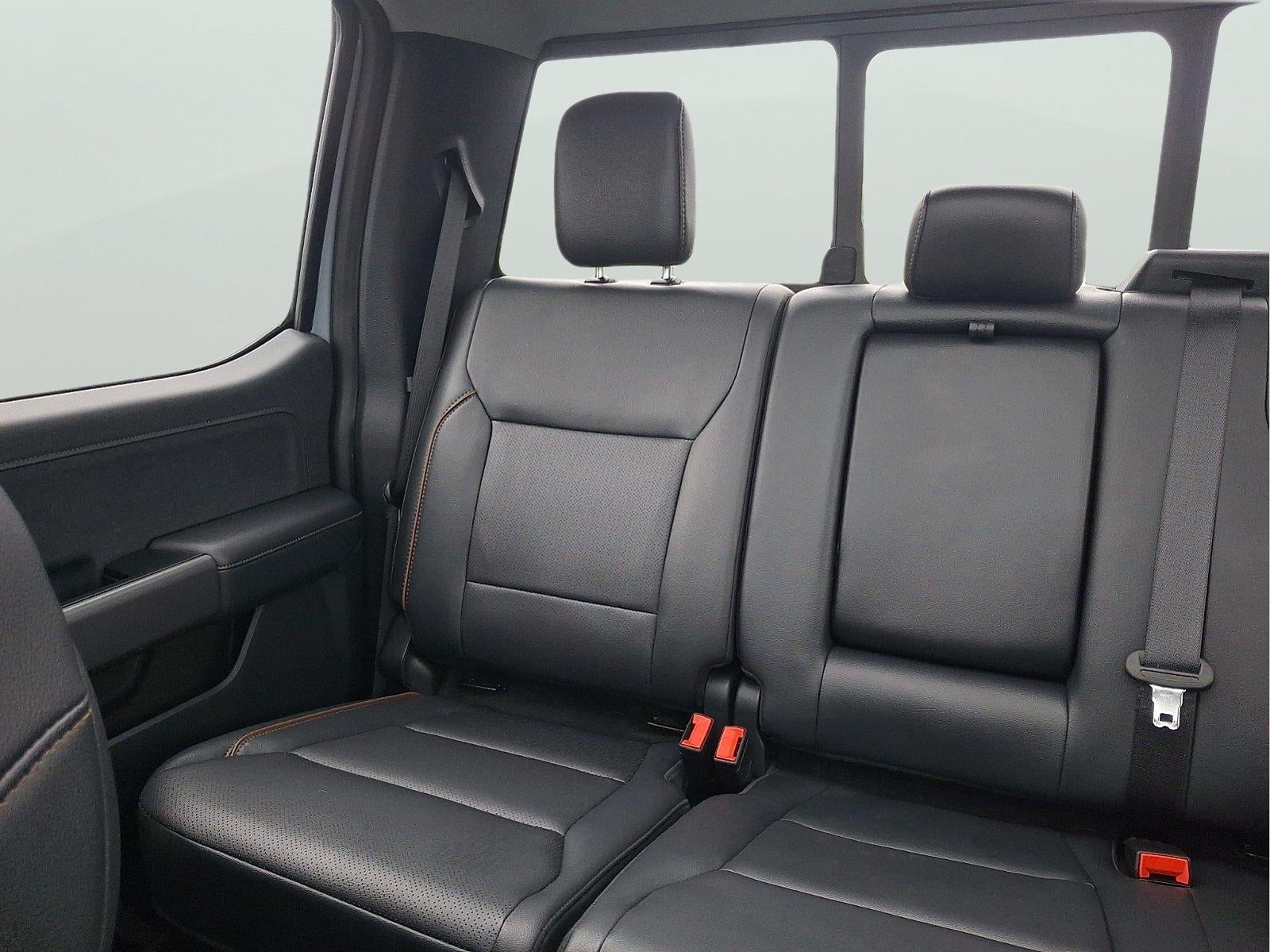 2025 Ford Super Duty F-350 DRW Lariat