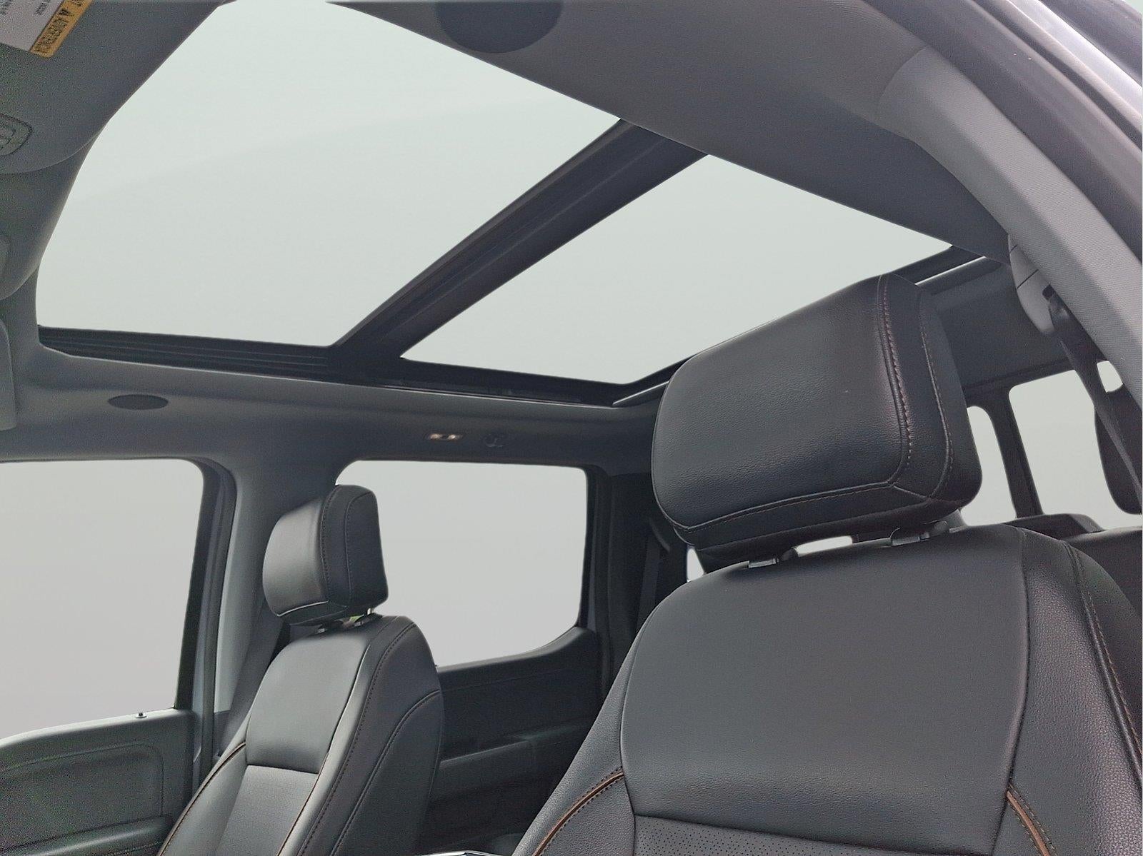 2025 Ford Super Duty F-350 DRW Lariat