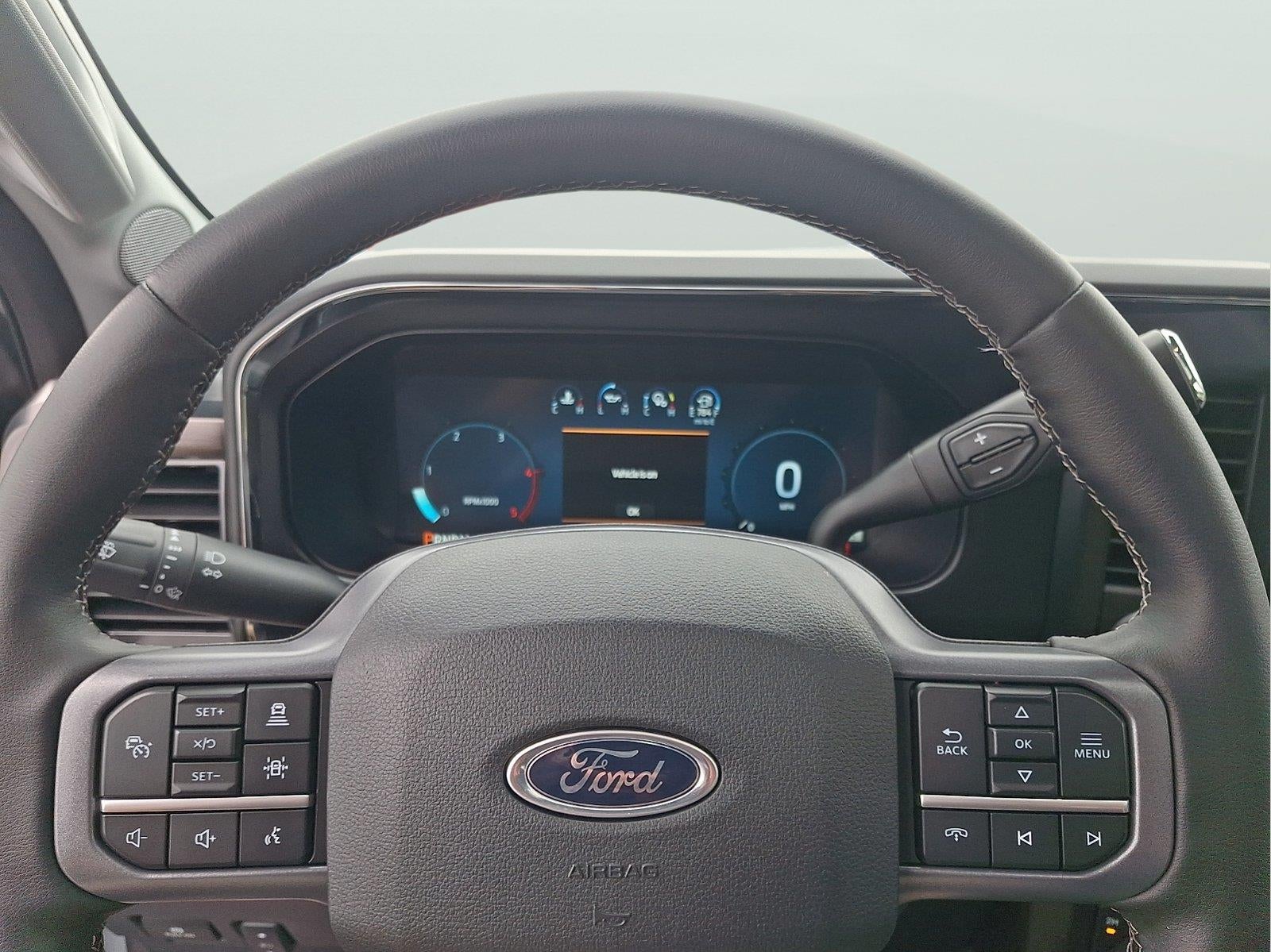 2025 Ford Super Duty F-350 DRW Lariat