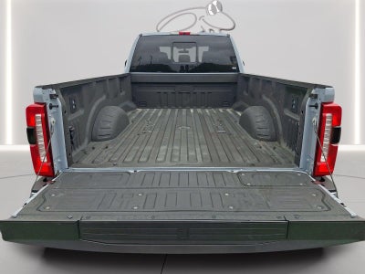 2025 Ford Super Duty F-350 DRW Lariat