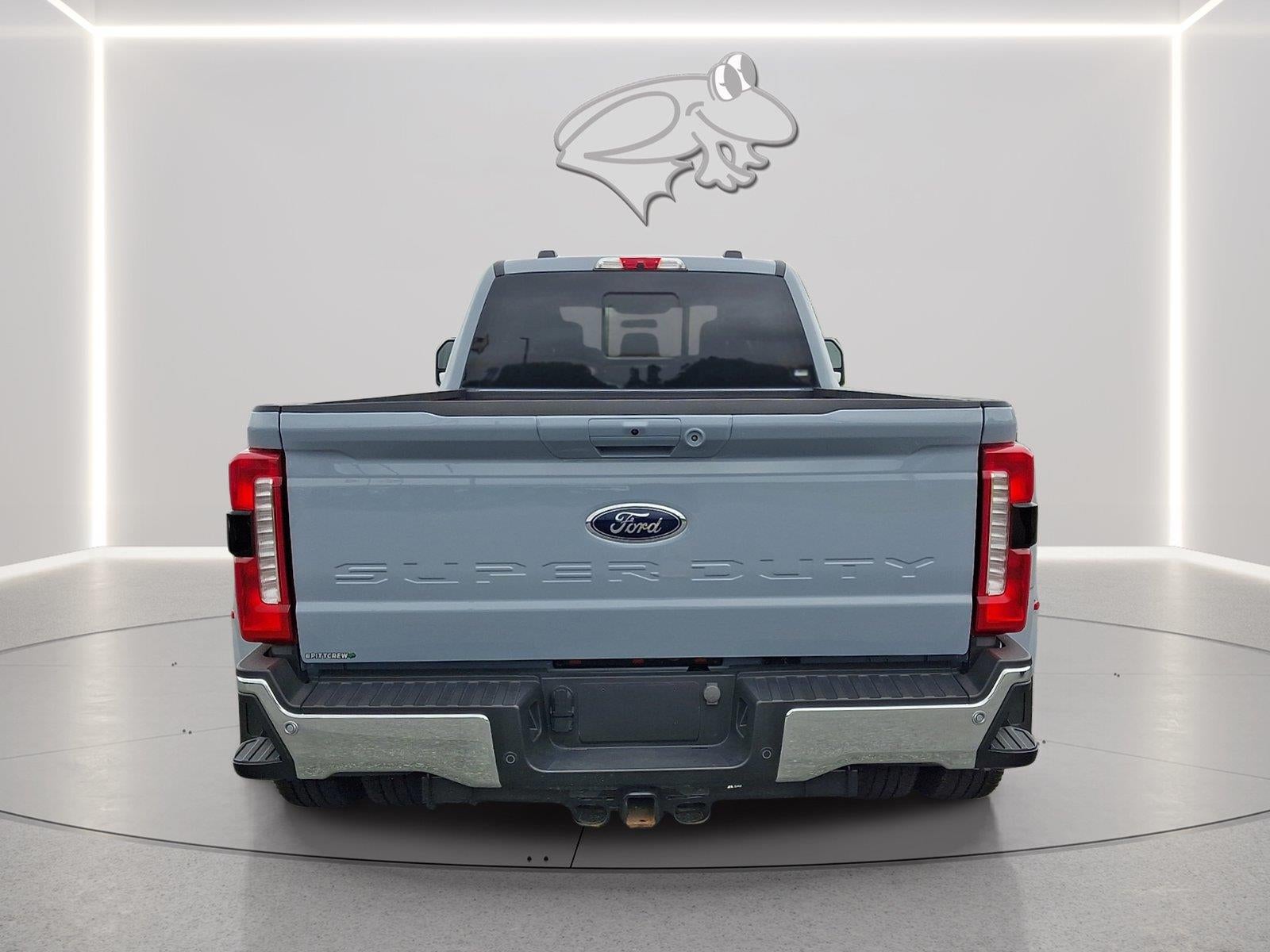 2025 Ford Super Duty F-350 DRW Lariat