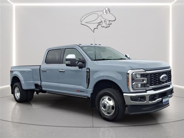 2025 Ford Super Duty F-350 DRW Lariat
