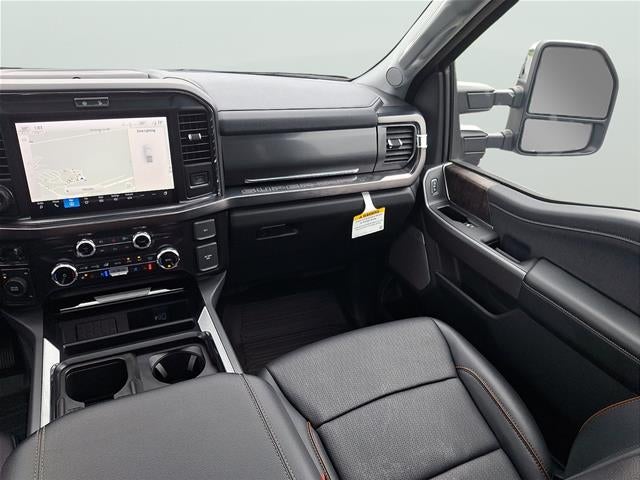 2025 Ford Super Duty F-350 DRW Lariat