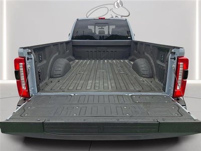 2025 Ford Super Duty F-350 DRW Lariat