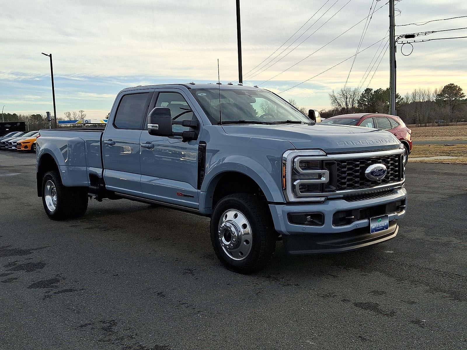 2026 Ford Super Duty F-450 DRW Platinum