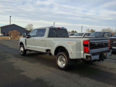 2026 Ford Super Duty F-450 DRW Platinum